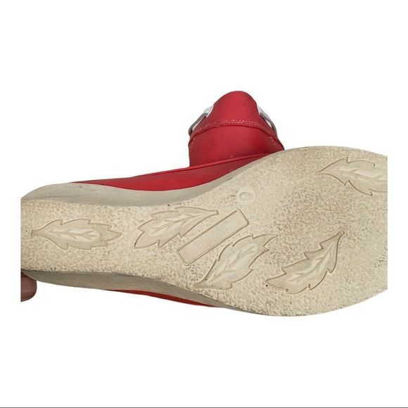 Traditions Nantucket nautical wedge shoes red. 6 - Picture 6 of 6